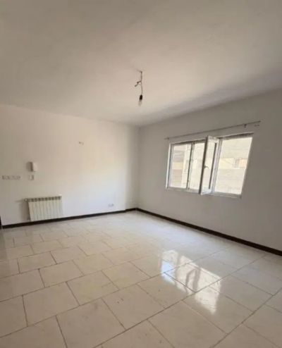 آپارتمان 84 متری دو خوابه در فاز 6 پرند
