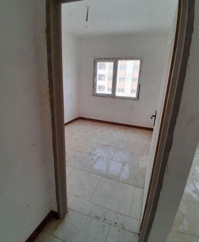 آپارتمان 78 متری دو خوابه در فاز 6 پرند