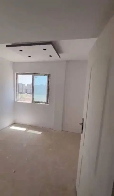 آپارتمان 79 متری دو خوابه در فاز 6 پرند