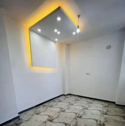 آپارتمان 84 متری دو خوابه در فاز 6 پرند