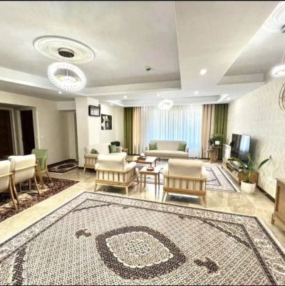آپارتمان 95 متری دو خوابه در پونک تهران