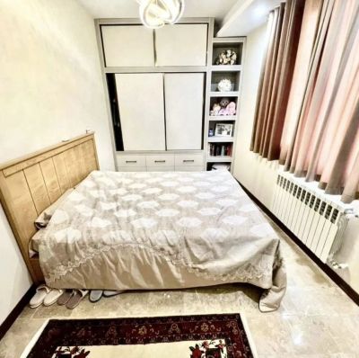 آپارتمان 95 متری دو خوابه در پونک تهران
