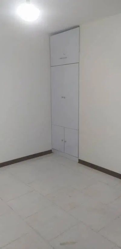 آپارتمان 84 متری دو خوابه در فاز 6 پرند