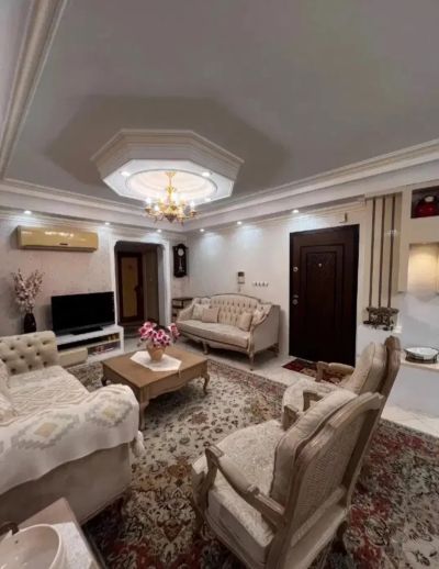 آپارتمان 93 متری دو خوابه در معلم رشت