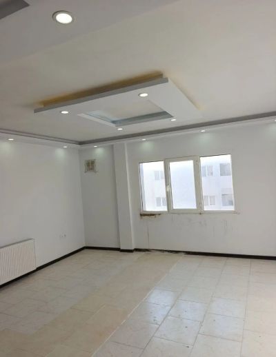 آپارتمان 84 متری دو خوابه در فاز 6 پرند