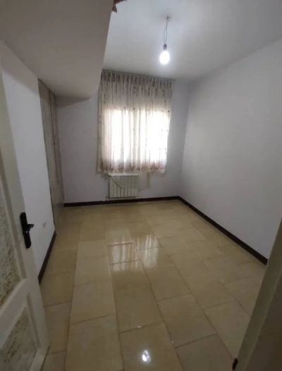 آپارتمان 65 متری یک خوابه در فاز 6 پرند