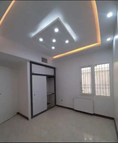 آپارتمان 84 متری دو خوابه در فاز 2 پرند