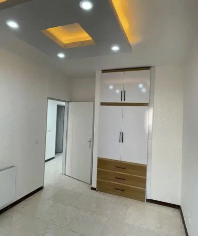 آپارتمان 85 متری دو خوابه در فاز 2 پرند