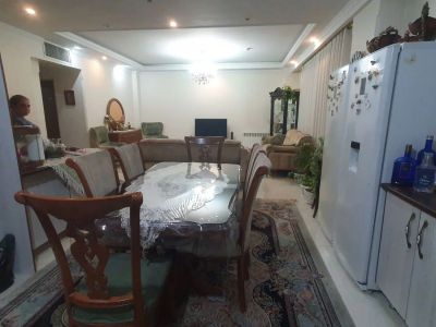 آپارتمان 120 متری سه خوابه در حشمتیه تهران