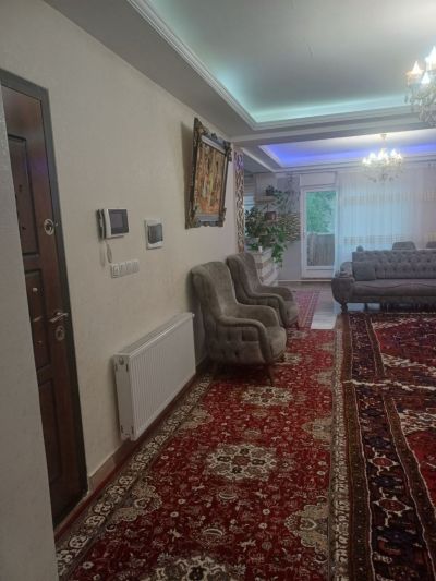 آپارتمان 127 متری دو خوابه در کوی مهران تبریز