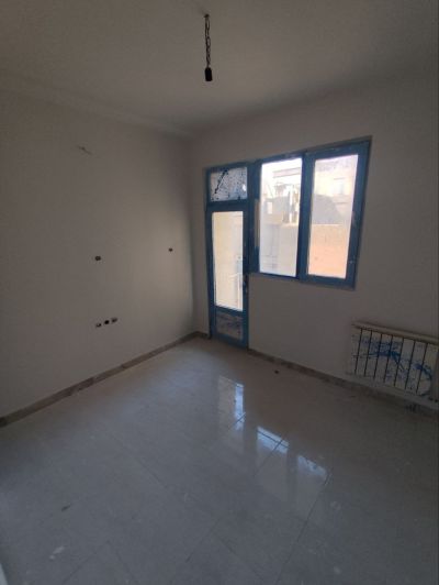 آپارتمان 70 متری دو خوابه در شادآباد تهران
