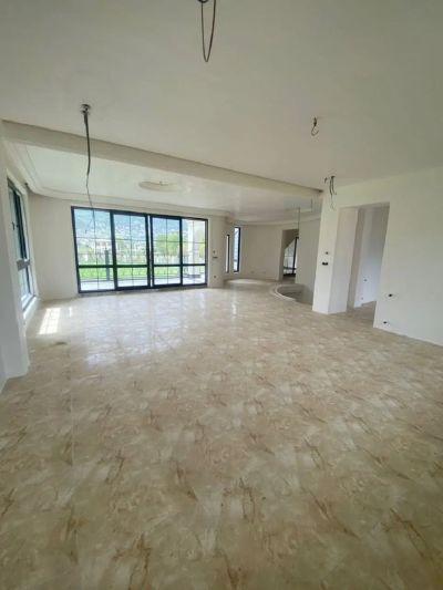 ویلا 400 متری سه خوابه در کلاردشت