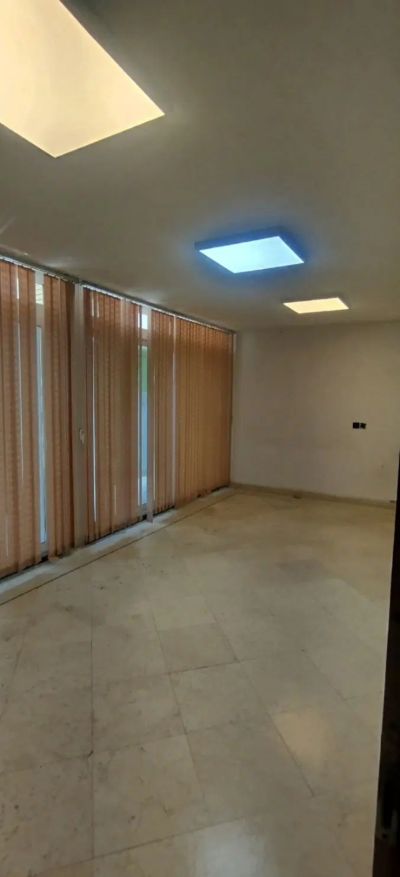آپارتمان 170 متری سه خوابه در مصلی اصفهان
