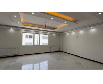 آپارتمان 83 متری دو خوابه در فاز 6 پرند