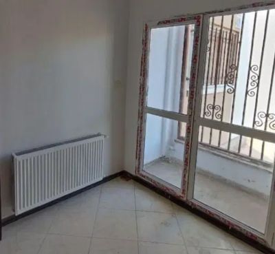 آپارتمان 82 متری دو خوابه در فاز 2 پرند
