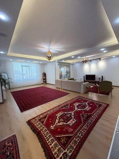 آپارتمان 150 متری سه خوابه در فاز 2 اندیشه