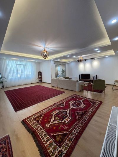 آپارتمان 150 متری سه خوابه در فاز 2 اندیشه