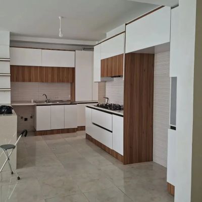 آپارتمان 84 متری دو خوابه در فاز 2 پرند