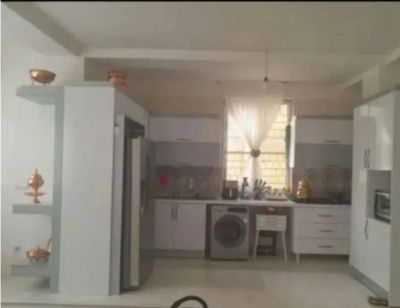 آپارتمان 102 متری دو خوابه در دانش کرمانشاه