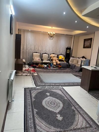 آپارتمان 97 متری دو خوابه در قلمستان کرج