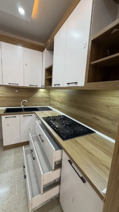 آپارتمان 108 متری دو خوابه در فاز 2 پرند