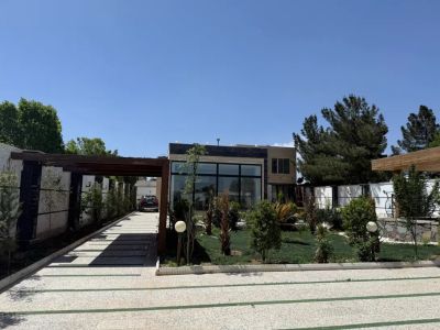 ویلا 1000 متری سه خوابه در شهرک اوج کرج