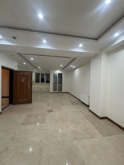 آپارتمان 105 متری دو خوابه در پرستار تهران