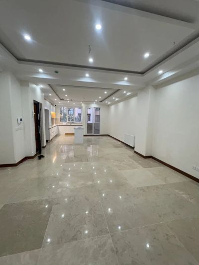 آپارتمان 105 متری دو خوابه در پرستار تهران