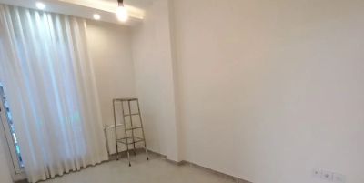 آپارتمان 185 متری سه خوابه در صادقیه تهران