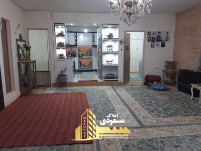 آپارتمان 87 متری دو خوابه در امیریه تهران