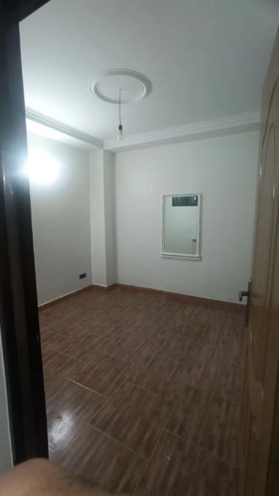 آپارتمان 80 متری دو خوابه در بلوار زرافشان اسلام شهر