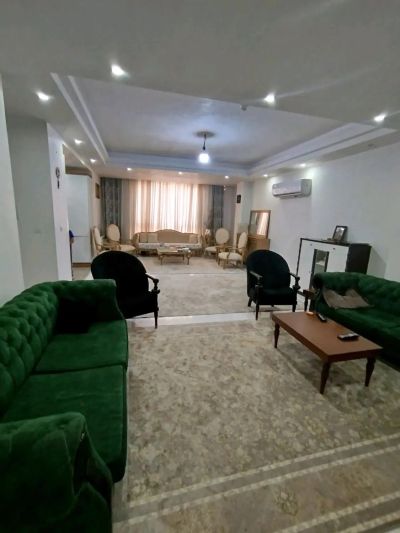 آپارتمان 142 متری سه خوابه در بلوار زرافشان اسلام شهر
