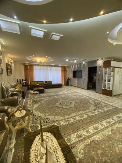 آپارتمان 160 متری سه خوابه در شهرک شهید حیدری نهاوند