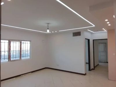 آپارتمان 83 متری دو خوابه در فاز 6 پرند