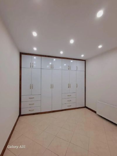 آپارتمان 74 متری دو خوابه در فاز 6 پرند