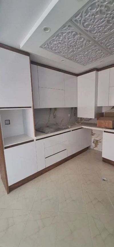 آپارتمان 83 متری یک خوابه در فاز 6 پرند