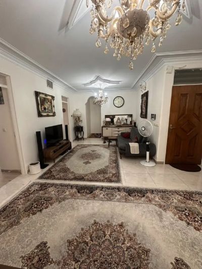آپارتمان 82 متری دو خوابه در پرستار تهران
