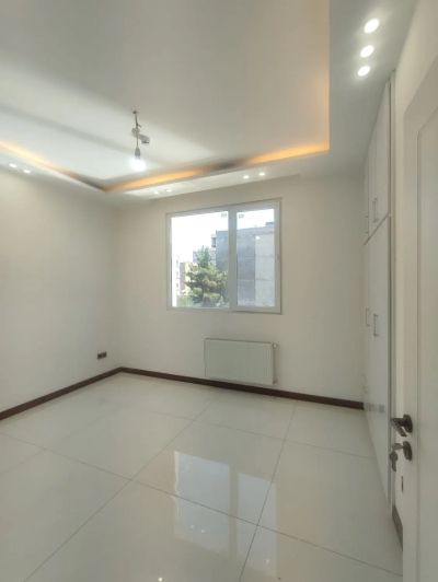 آپارتمان 135 متری سه خوابه در میدان کوشش مشهد