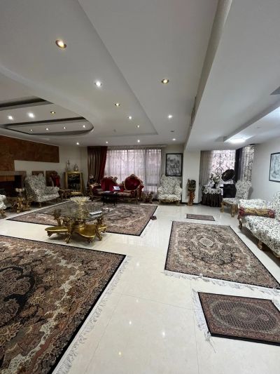 آپارتمان 300 متری چهارخوابه در جهانشهر کرج 2