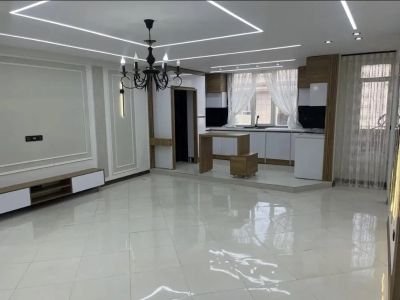 آپارتمان 90 متری دو خوابه در فاز 6 پرند