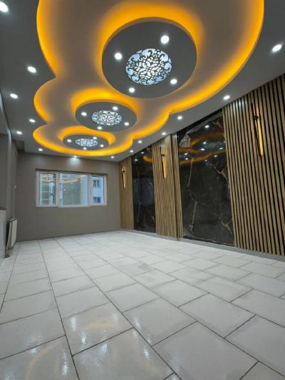 آپارتمان 95 متری دو خوابه در فاز 6 پرند