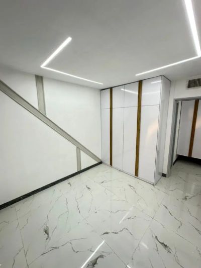 آپارتمان 95 متری دو خوابه در فاز 6 پرند