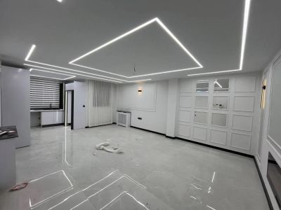 آپارتمان 95 متری دو خوابه در فاز 6 پرند