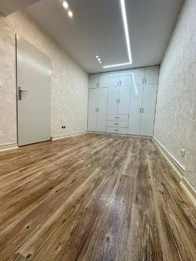 آپارتمان 92 متری دو خوابه در فاز 6 پرند