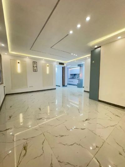 آپارتمان 95 متری دو خوابه در فاز 6 پرند
