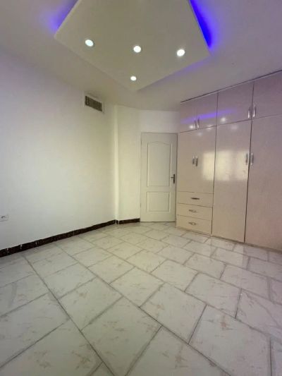 آپارتمان 95 متری دو خوابه در فاز 6 پرند