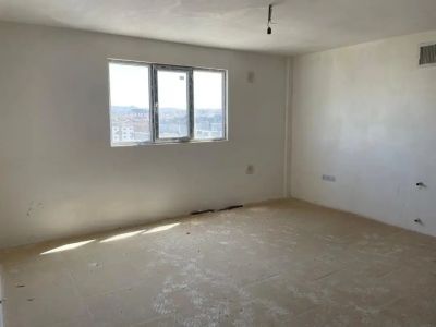آپارتمان 83 متری دو خوابه در فاز 2 پرند