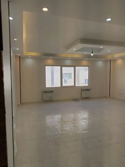 آپارتمان 84 متری دو خوابه در فاز 6 پرند