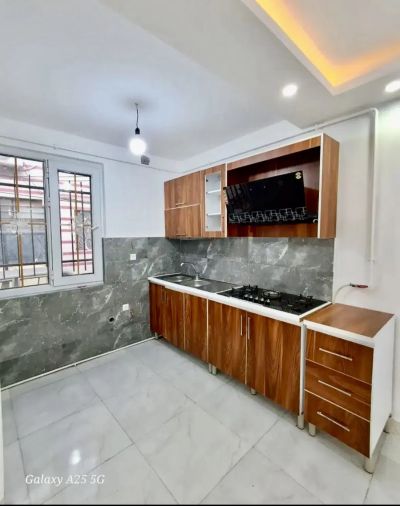 آپارتمان 85 متری دو خوابه در باهنر رشت