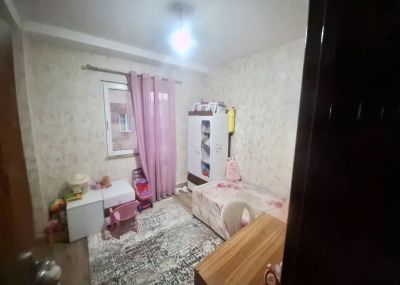 آپارتمان 110 متری دو خوابه در باهنر رشت
